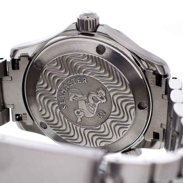 Omega Seamaster 300m Mid-Size 2262.50.00